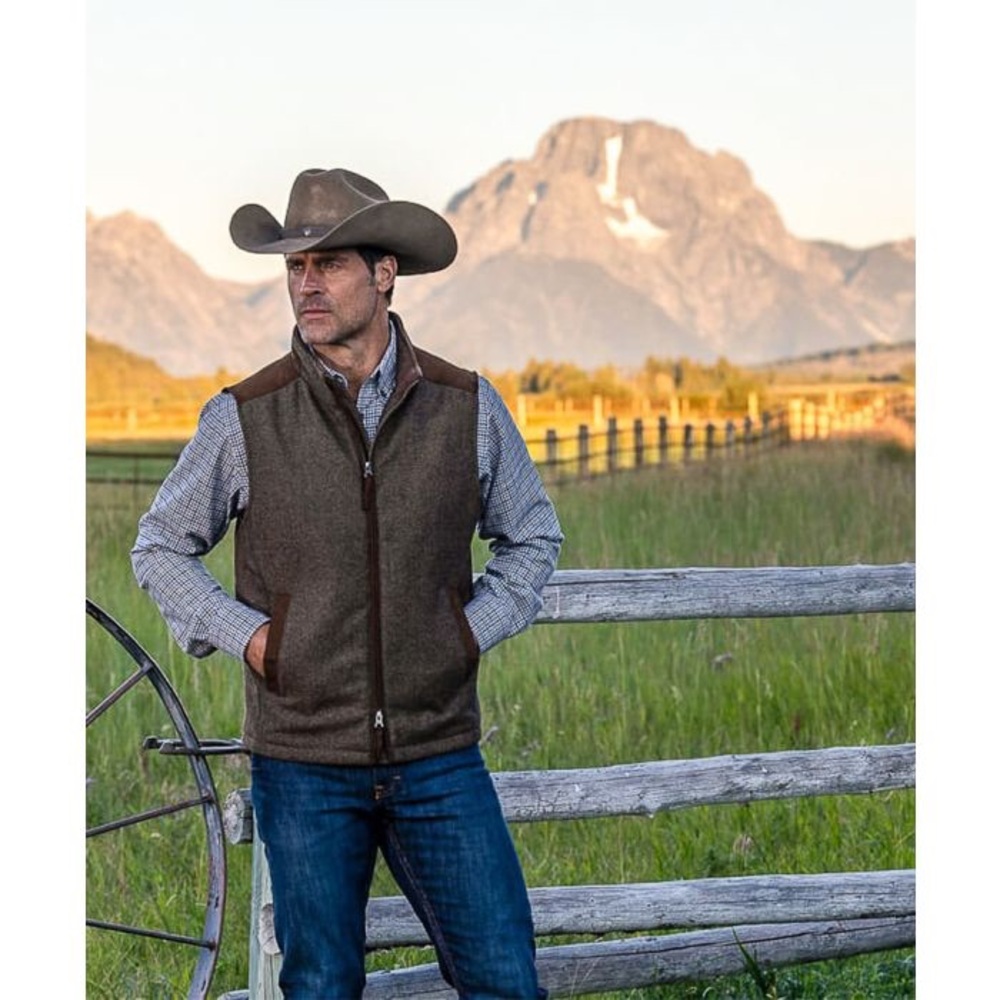 Madison Creek Men’s Overland Wool Blend Vest|Tan Herringbone Mens Size L